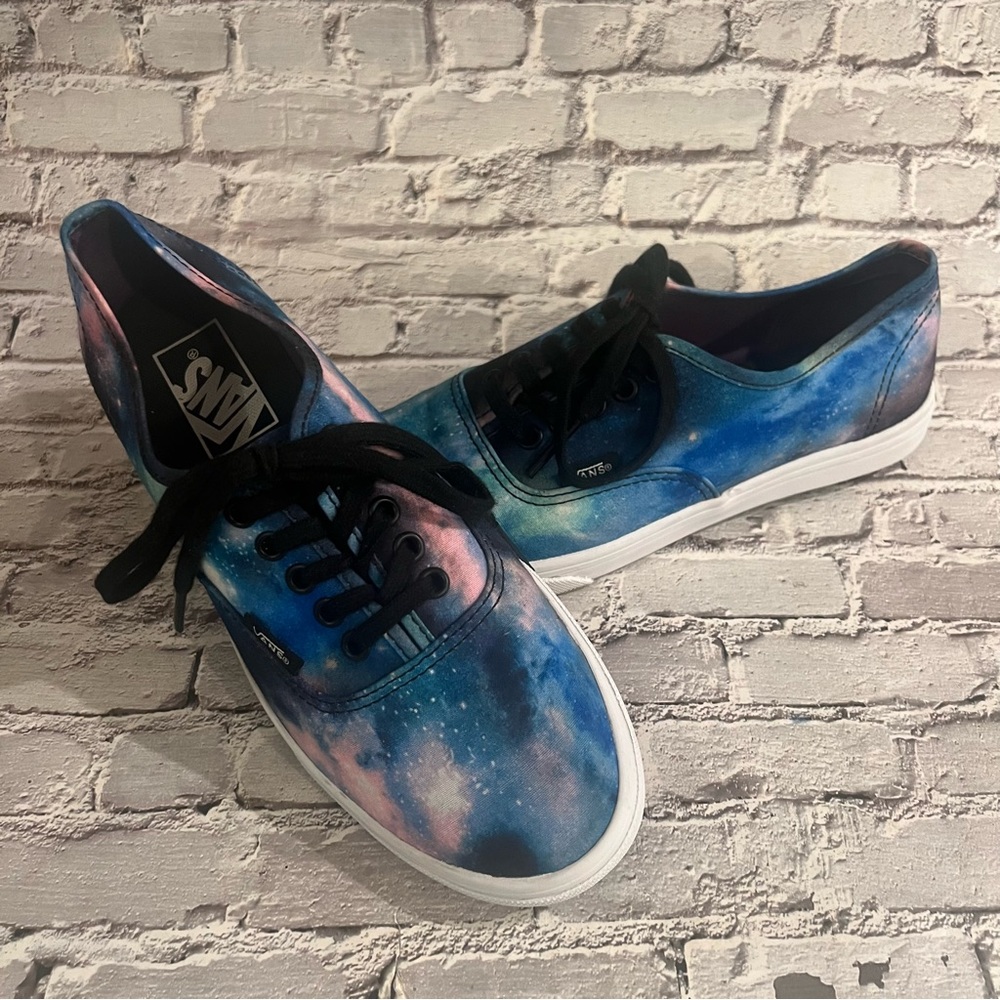 Vans Off The Wall Cosmic Galaxy Low Profile Sneakers Women’s Size 6.5